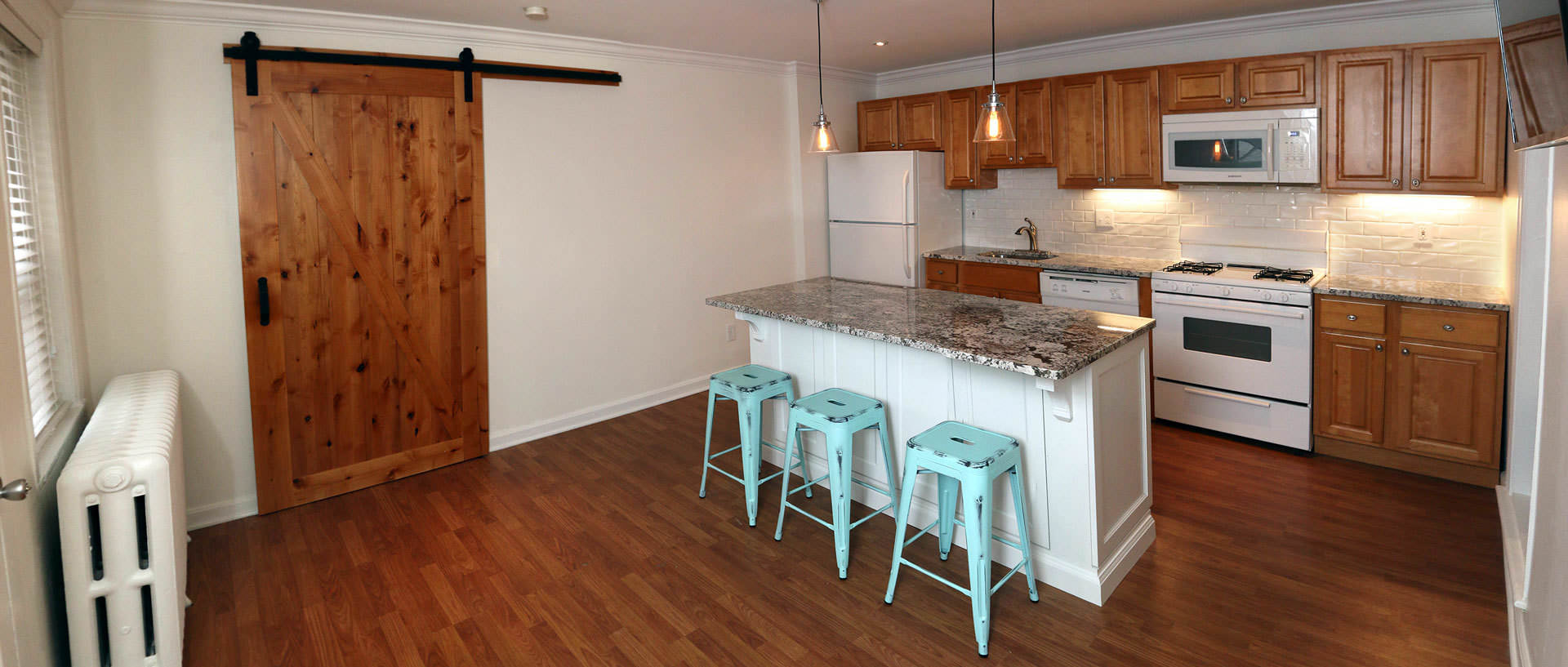 4634 Canton St - Kitchen