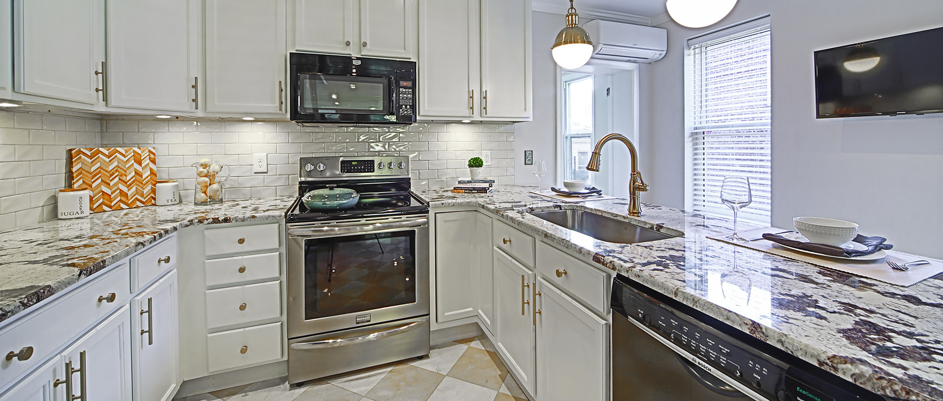 225 Green Lane - Kitchen
